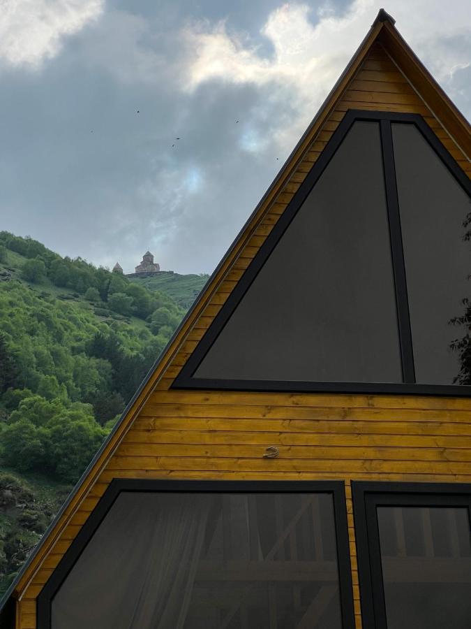 Pine Chalet Kazbegi المظهر الخارجي الصورة