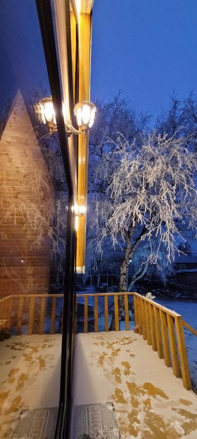 Pine Chalet Kazbegi المظهر الخارجي الصورة