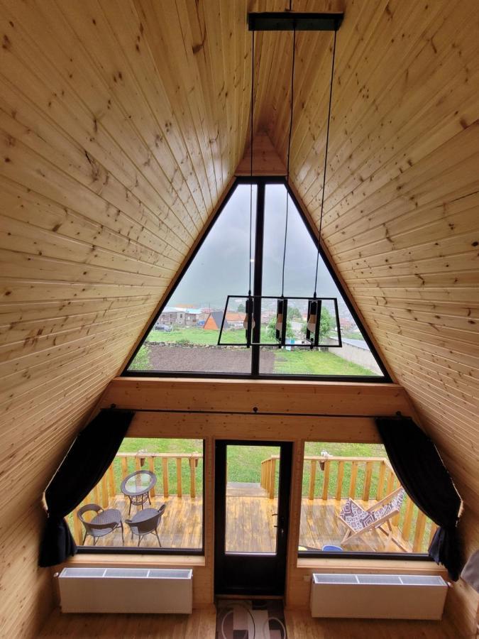 Pine Chalet Kazbegi المظهر الخارجي الصورة